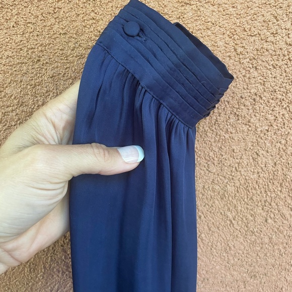 Navy blue silky top - Picture 3 of 4